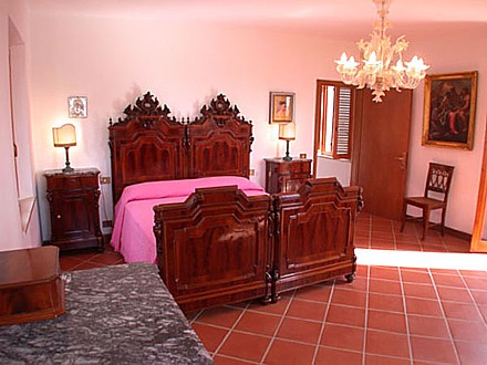  VILLA LUANA