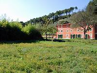  VILLA FLORA